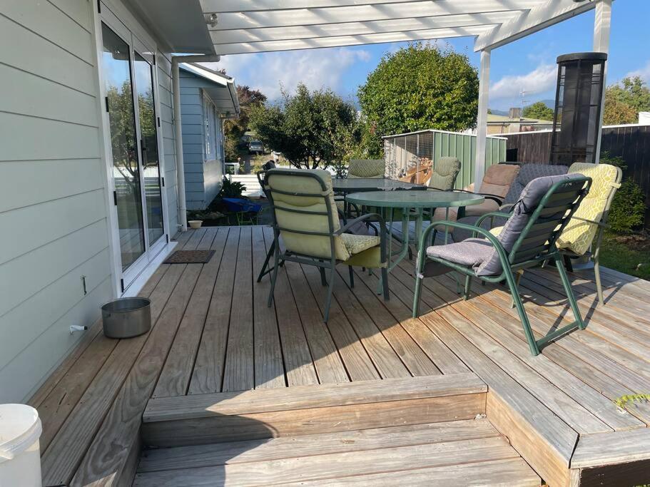 Turangi Home Family Size Taupo Exterior photo
